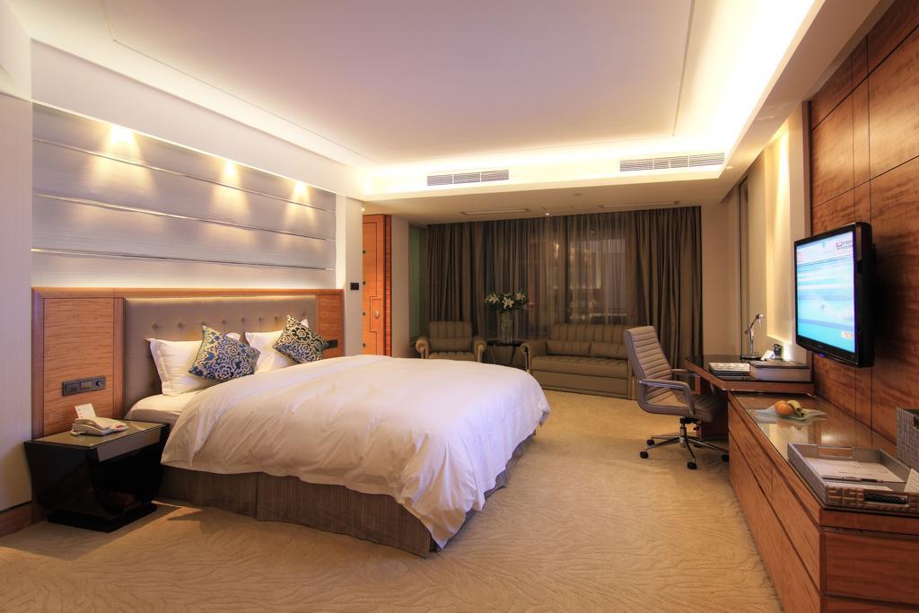 Zhongshan Lighting Era Hotel Εξωτερικό φωτογραφία